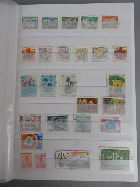Postzegelverzameling in album - foto 50