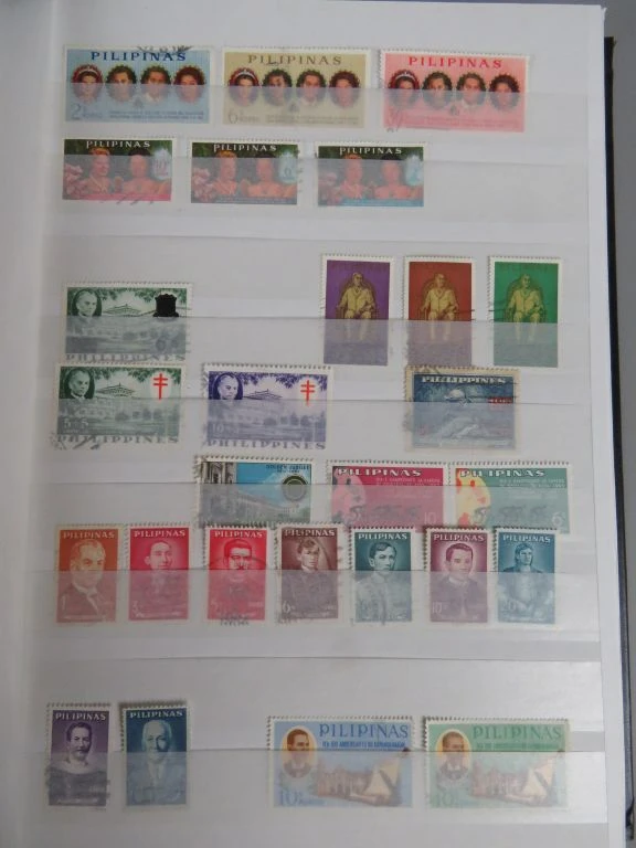 Postzegelverzameling in album - foto 16