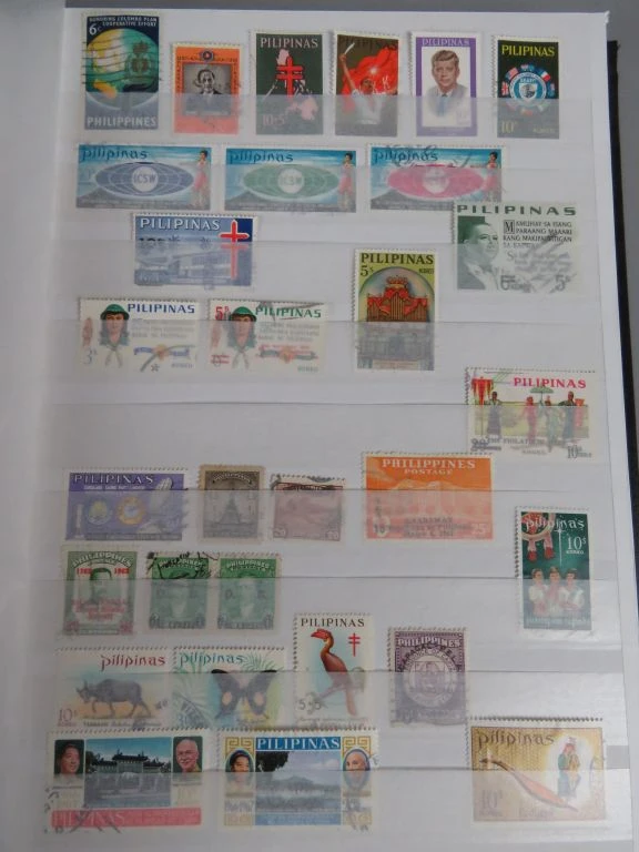 Postzegelverzameling in album - foto 18