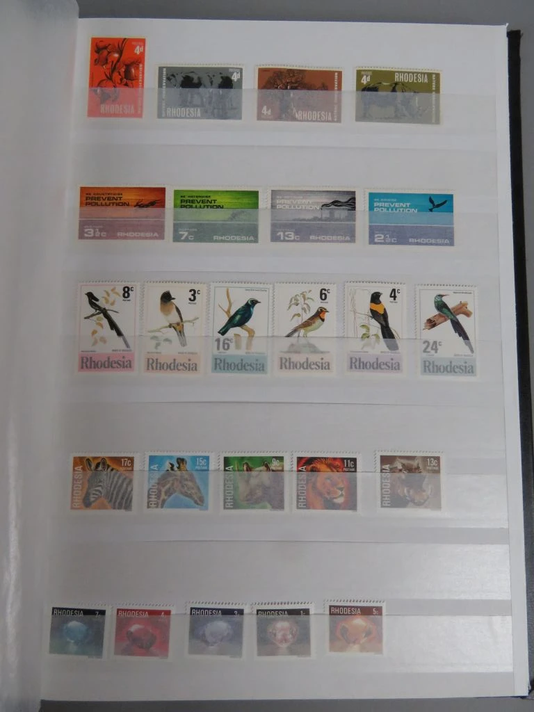 Postzegelverzameling in album - foto 32