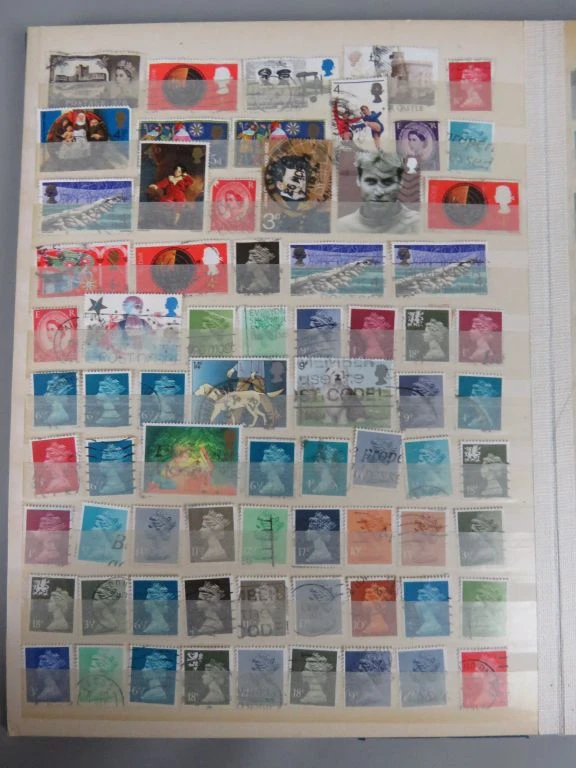 Postzegelverzameling in blauwe map - foto 31