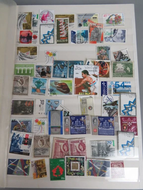 Postzegelverzameling in groen album - foto 7