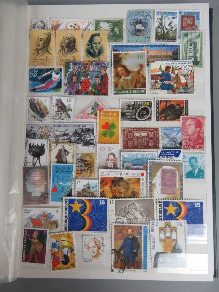 Postzegelverzameling in groen album - foto 11