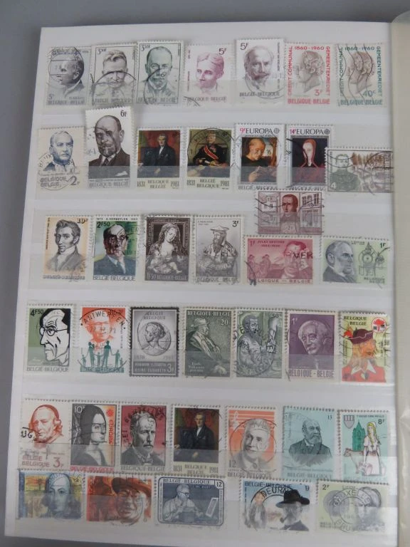 Postzegelverzameling in album - foto 2