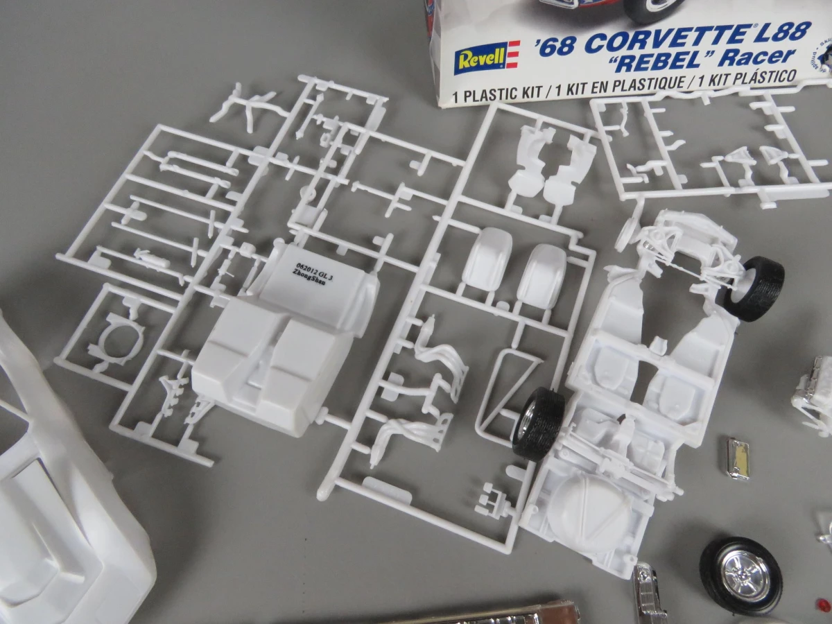 Revell '68 Corvette L88 Revel racer - foto 3