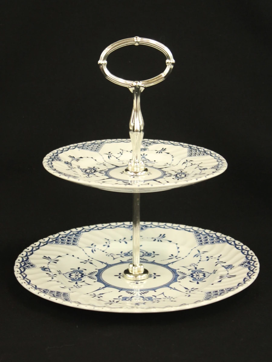 Tweeledig etagère van Aynsley & co borden met blauw-wit decor - foto 2