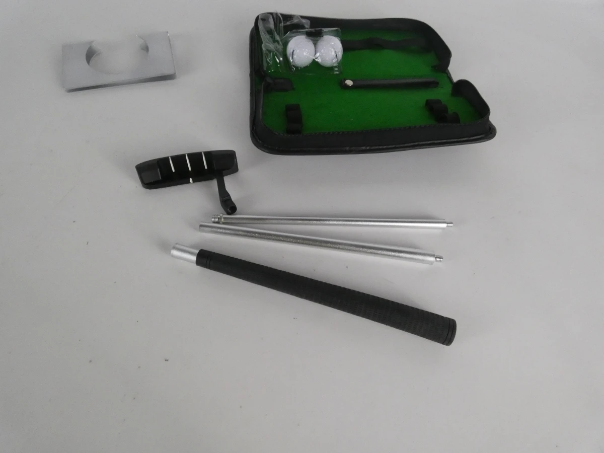 Mini golf oefenset met etui en accessoires - foto 6