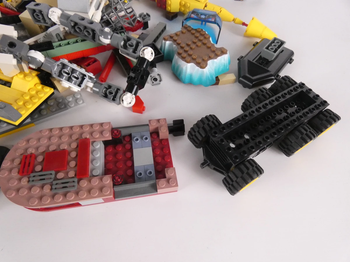Grote verzameling LEGO bouwstenen en onderdelen - foto 5