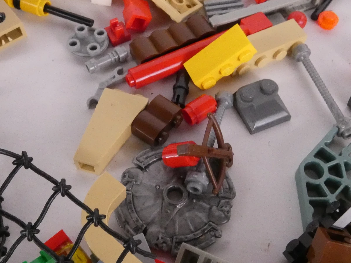 Grote verzameling LEGO bouwstenen en onderdelen - foto 11