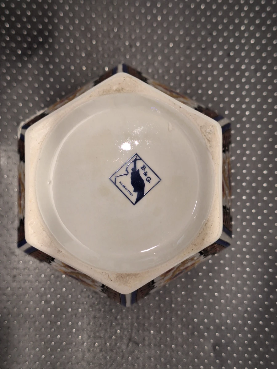 Vintage zeskantige Imari dekselvaas met pauwmotief van B&G - Made in Italy - foto 13