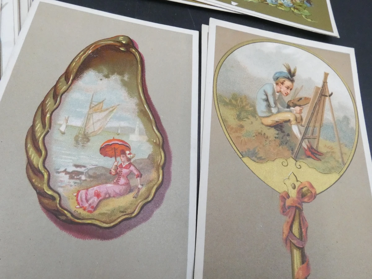 Doos met vintage prentbriefkaarten en wenskaarten - foto 16
