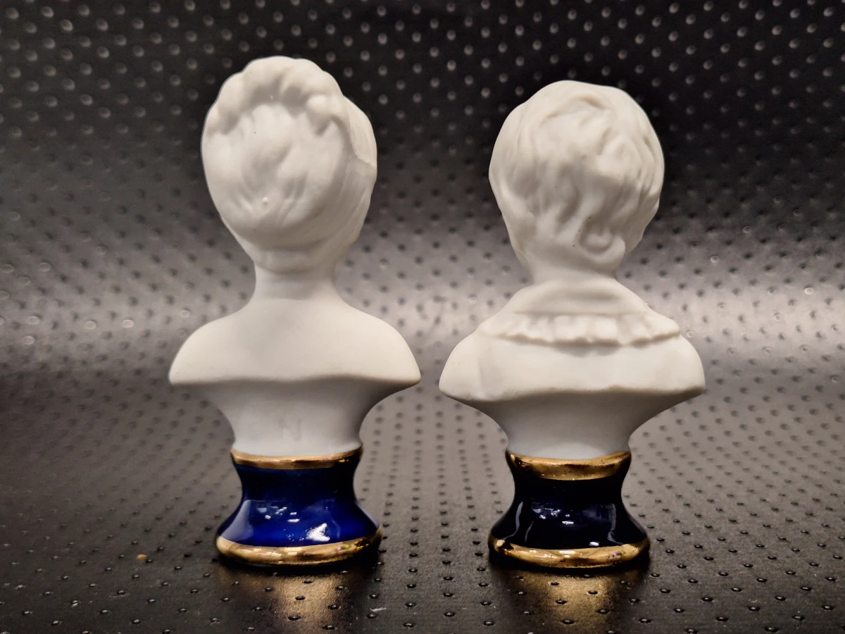 Set van 6 vintage porseleinen kinderbustes naar Houdon - foto 12