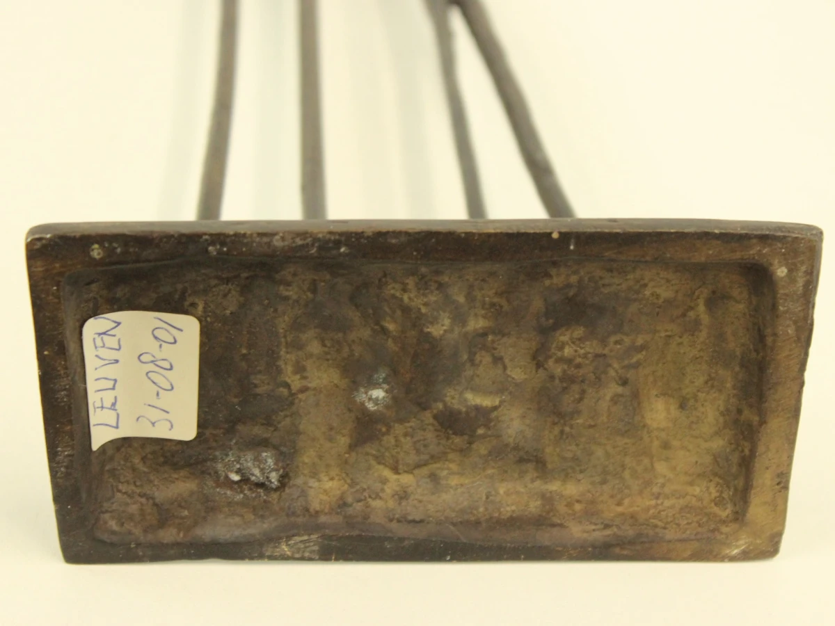 XL Gestileerd langgerekte figuren in de stijl van Giacometti - foto 8