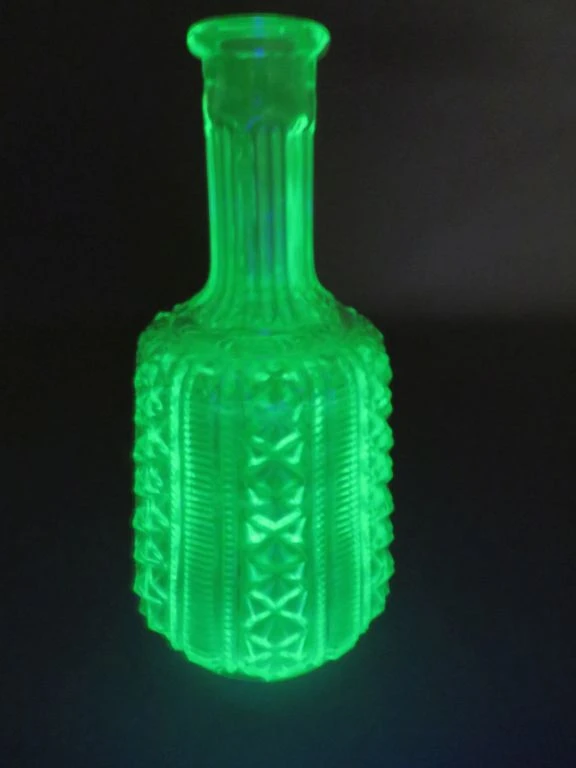 Set vintage uranium glas parfumflesjes en schaaltjes - foto 15