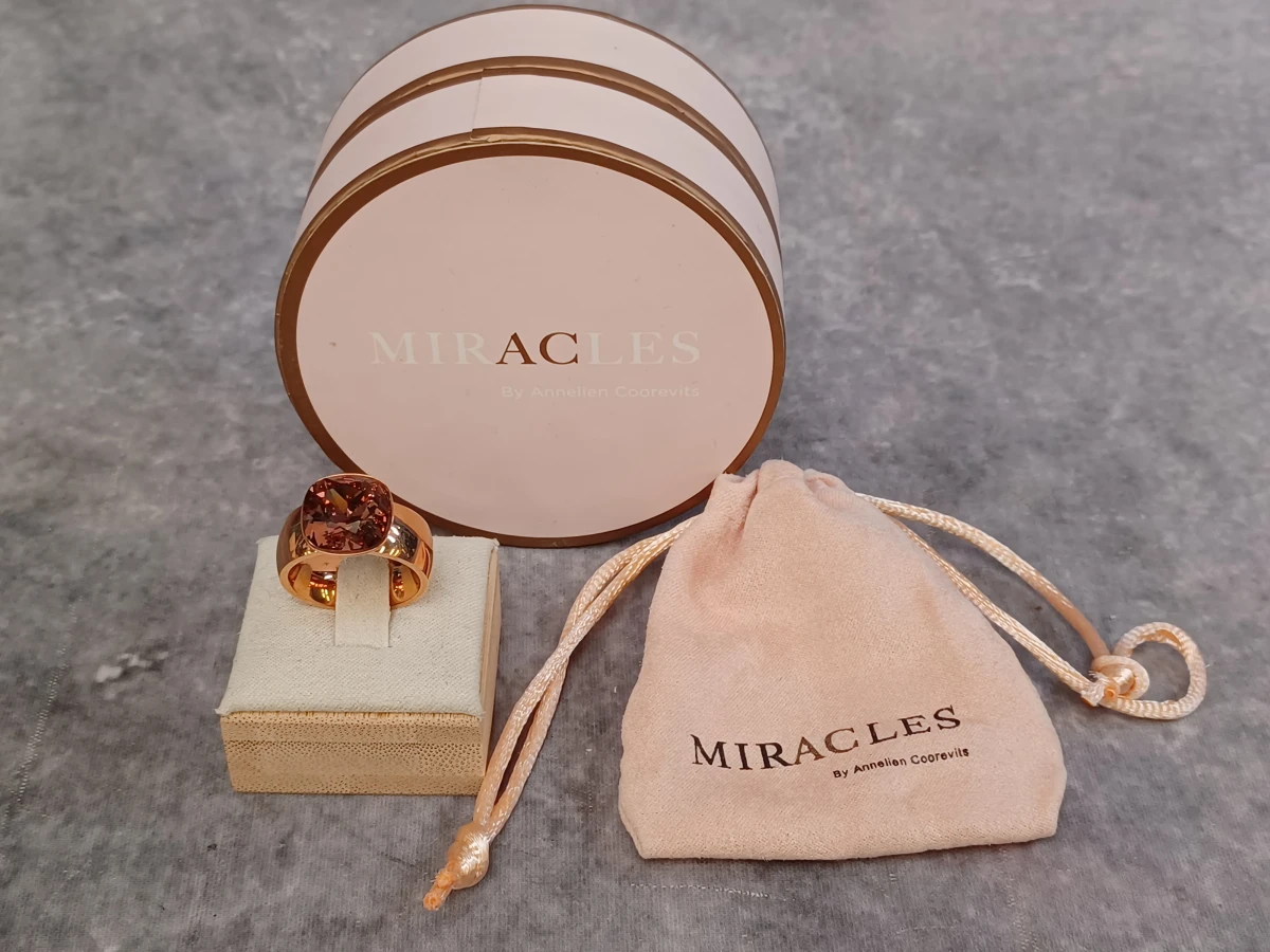 Exclusieve Miracles by Annelien Coorevits sieradenset - Ring en oorbellen - foto 2