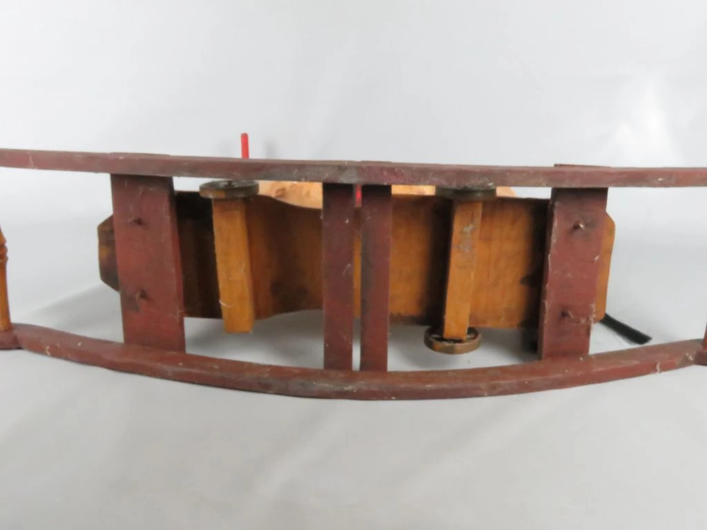 Houten hobbelpaard met wieltjes en paardenstaart - foto 14