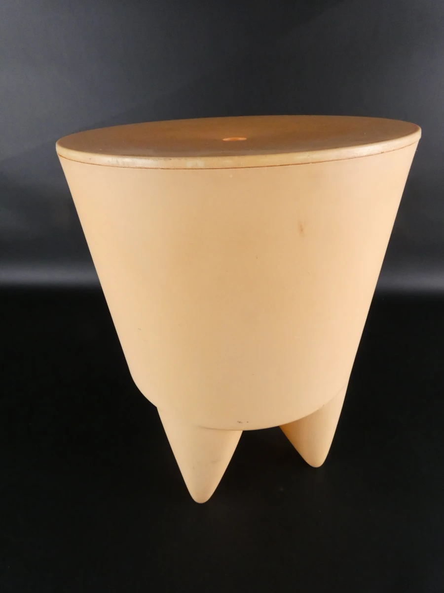 Bubu 1er krukje – Philippe Starck, XO Design - foto 2