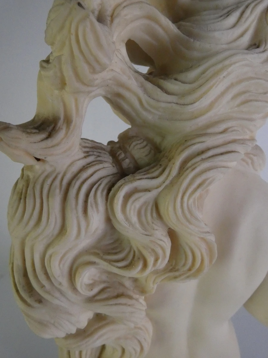 Decoratief beeld - Venus/Aphrodite. - foto 7