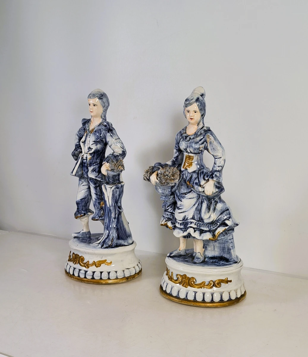 Sfeervol paar blauw-witte keramische figuren met gouddecoratie - foto 2