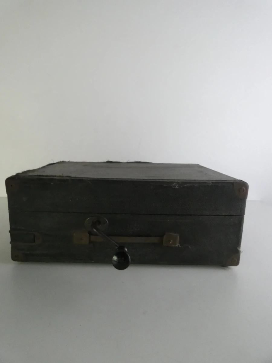 Vintage Linguaphone koffergrammofoon met Garrard-mechanisme - foto 9