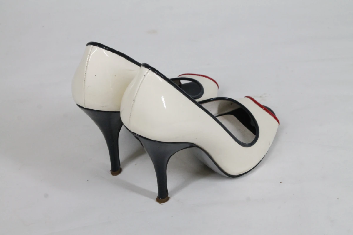 Vintage wit lakleren peep-toe pumps - Dolce & Gabbana - Maat 37 - foto 5