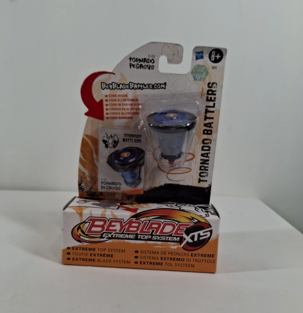 Set van 6 Beyblade Tornado Battlers - foto 5