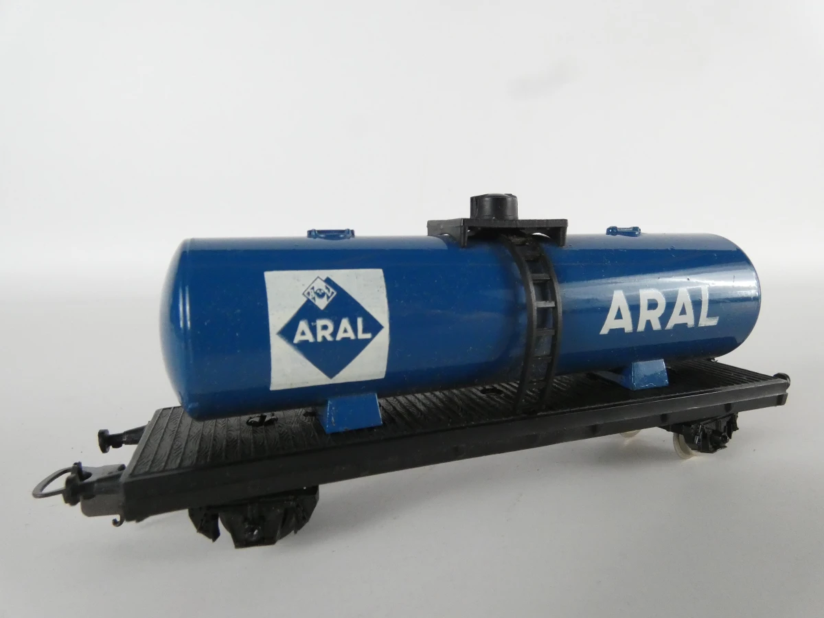 Modeltrein lot – Lima doos met diverse wagons en stoomlocomotief - foto 10
