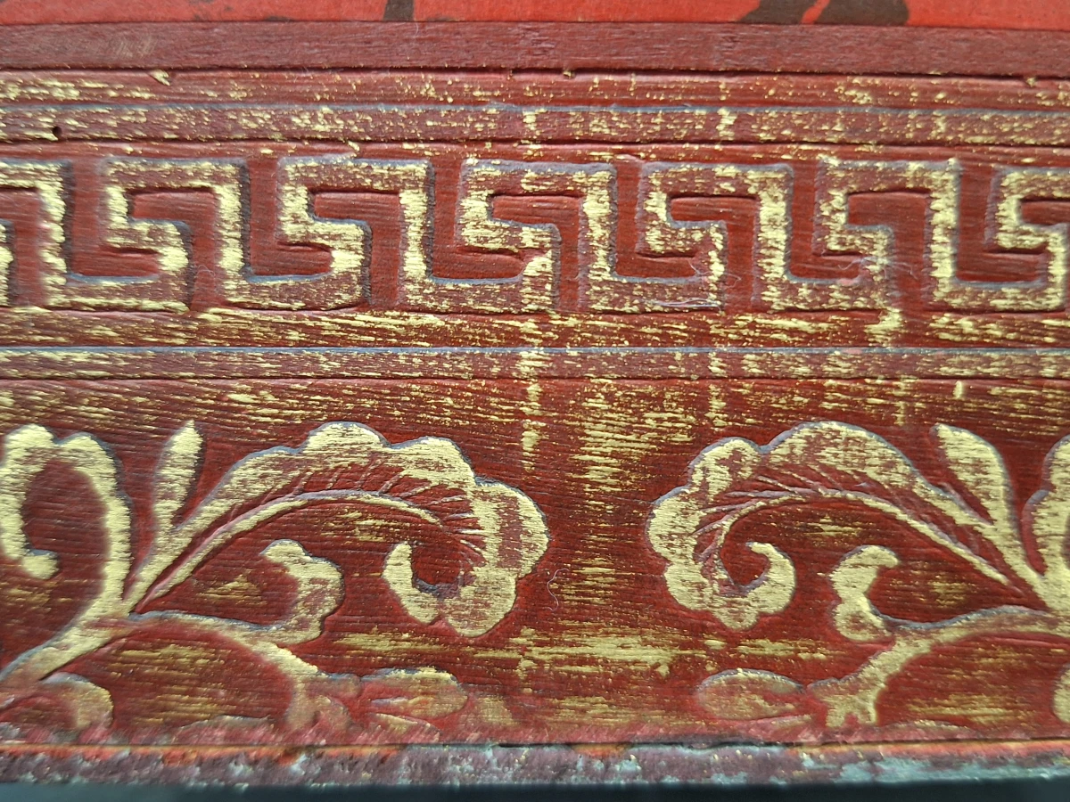 Chinees lakwerkkistje met kalligrafie en klassieke hofscène - foto 20