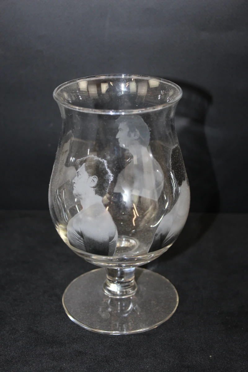 Set van 9 Duvel Art en speciale collectie bierglazen met sleutelhanger - foto 11
