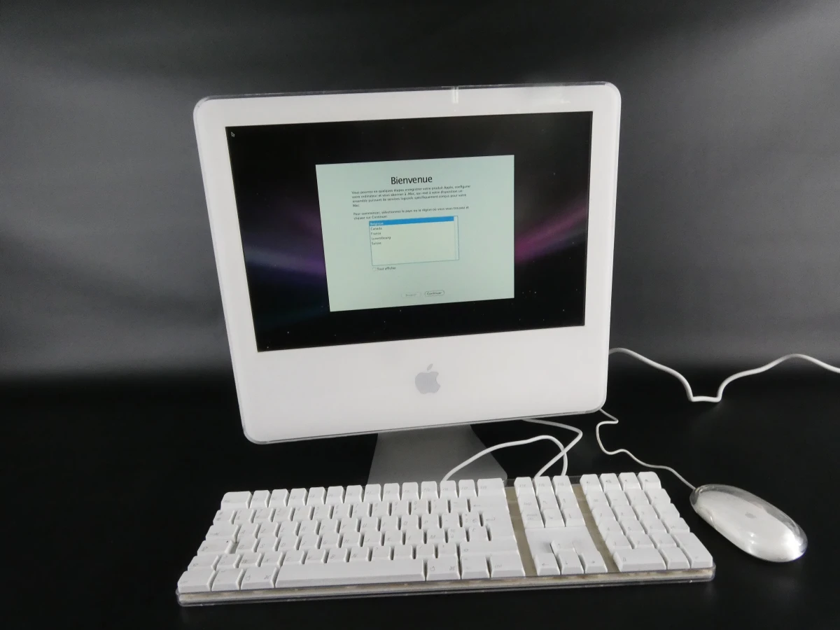 Apple iMac met toetsenbord en muis - foto 4