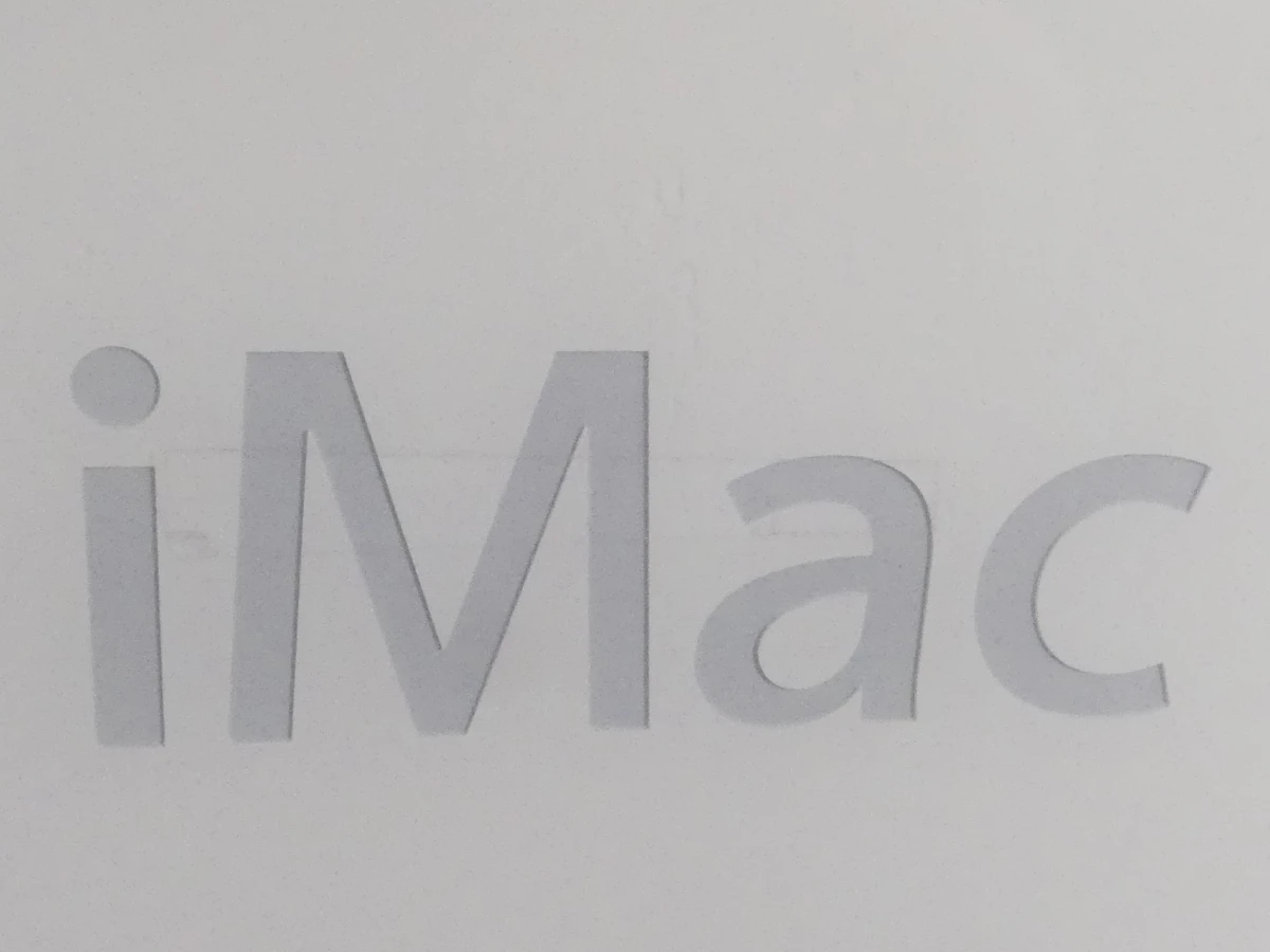 Apple iMac met toetsenbord en muis - foto 10