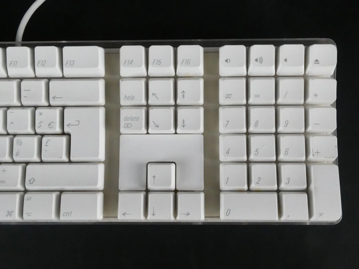 Apple iMac met toetsenbord en muis - foto 13