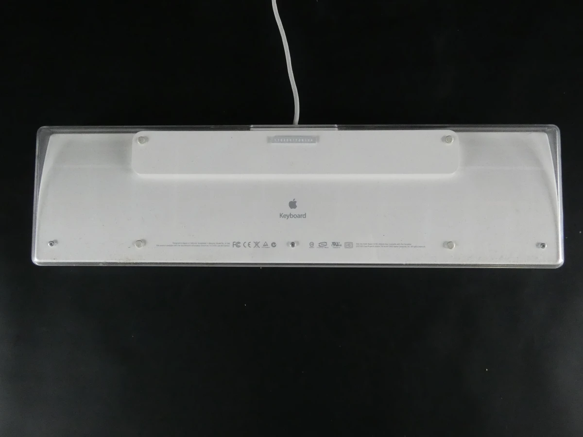Apple iMac met toetsenbord en muis - foto 14
