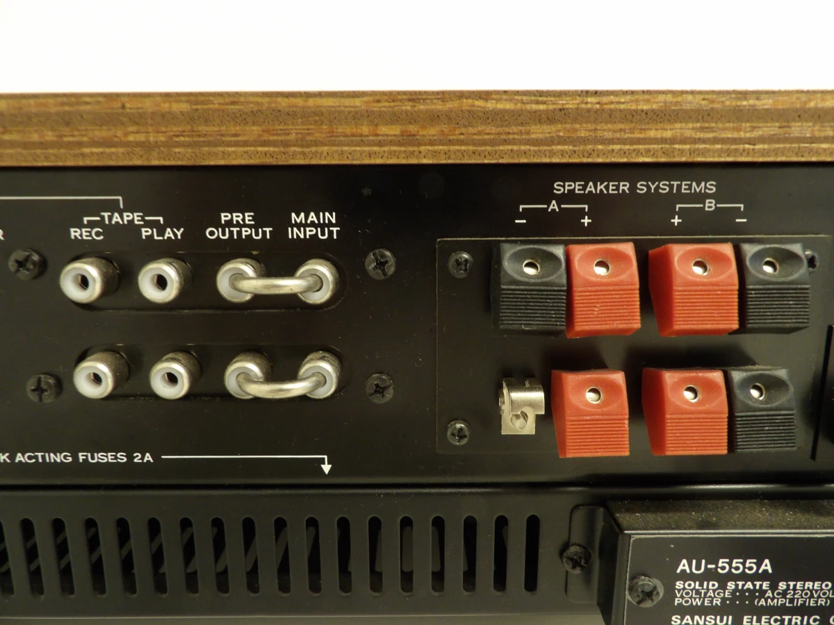 Sansui AU-555A versterker - foto 11