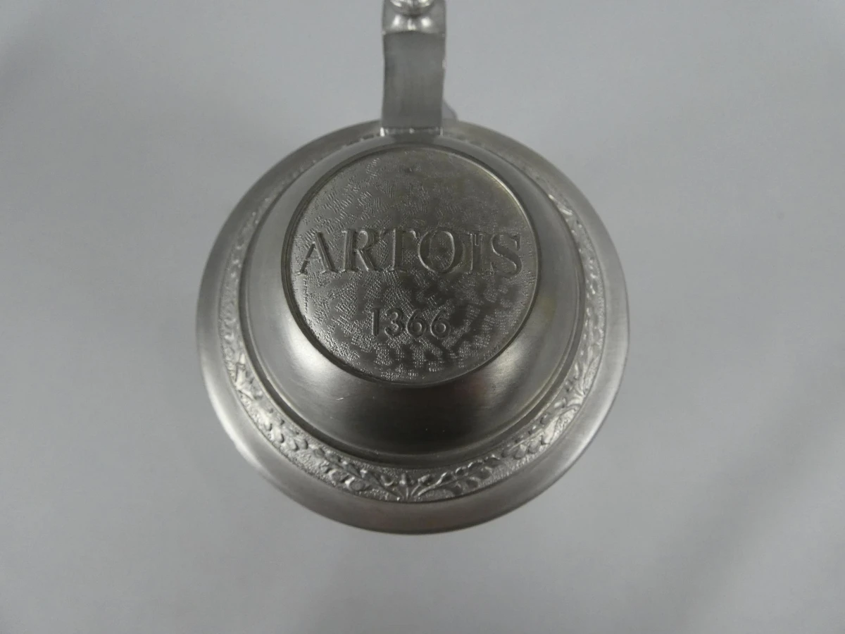 Glazen bierpul met tinnen deksel van Artois 1366 - foto 3