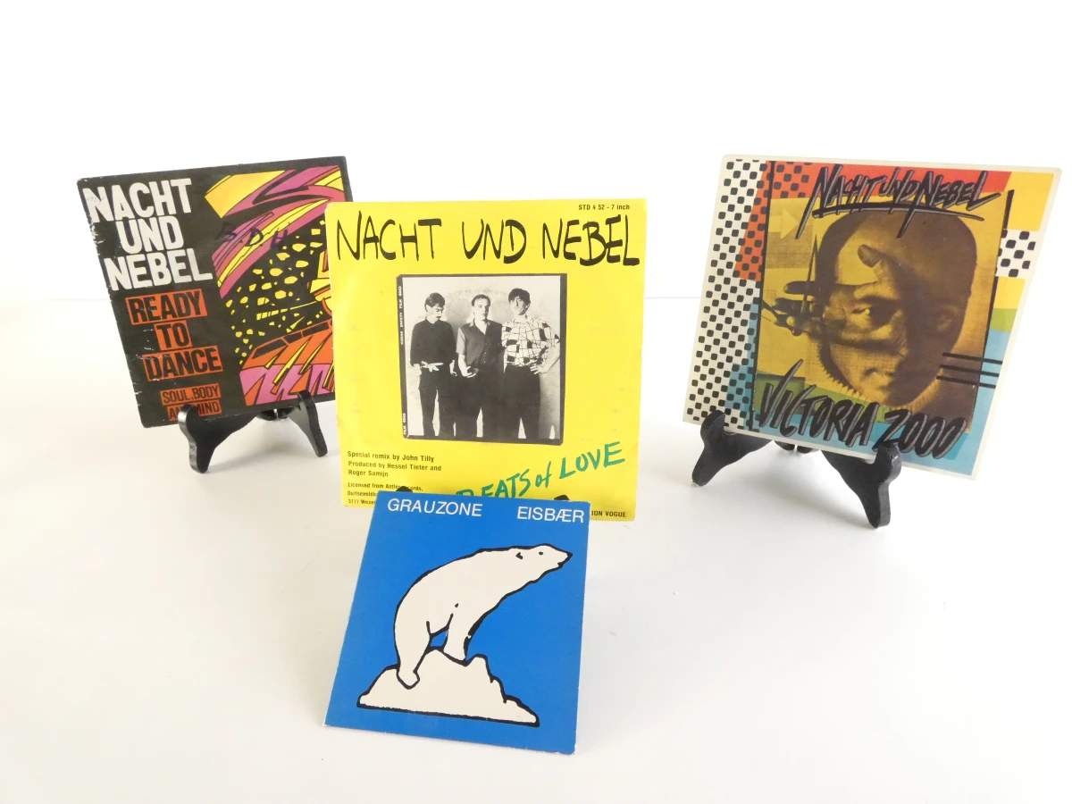 Set bevat vinyl singles en een mini CD - new wave jaren 70 - 80 - foto 12