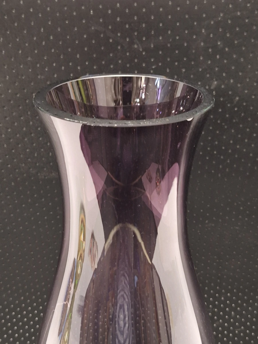 Prachtige Scandinavische mid-century moderne amethistpaarse glazen vloervaas van 45 cm - foto 4