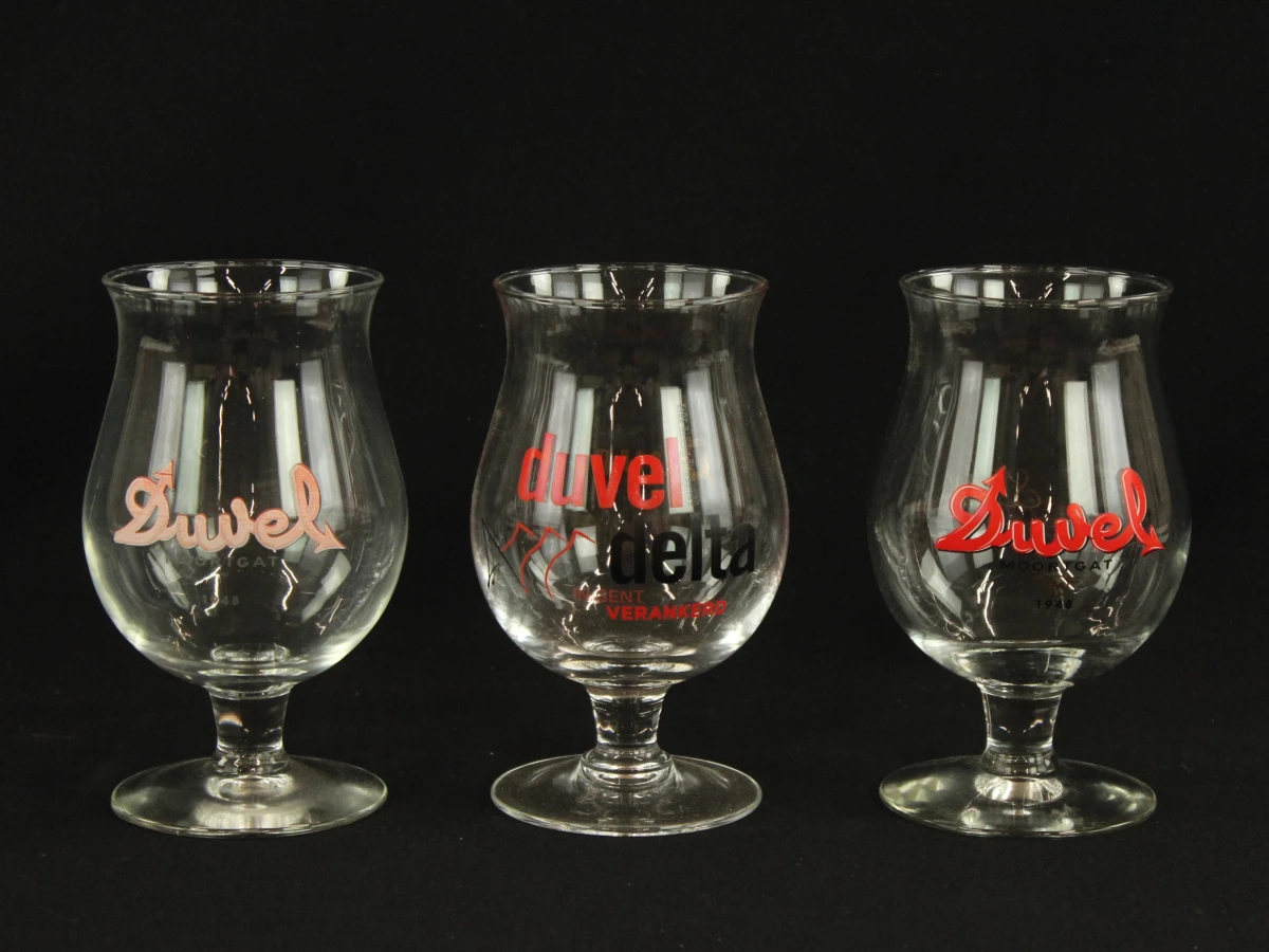 Set van 7 Duvel  Art en special edition bierglazen met accessoires - foto 3