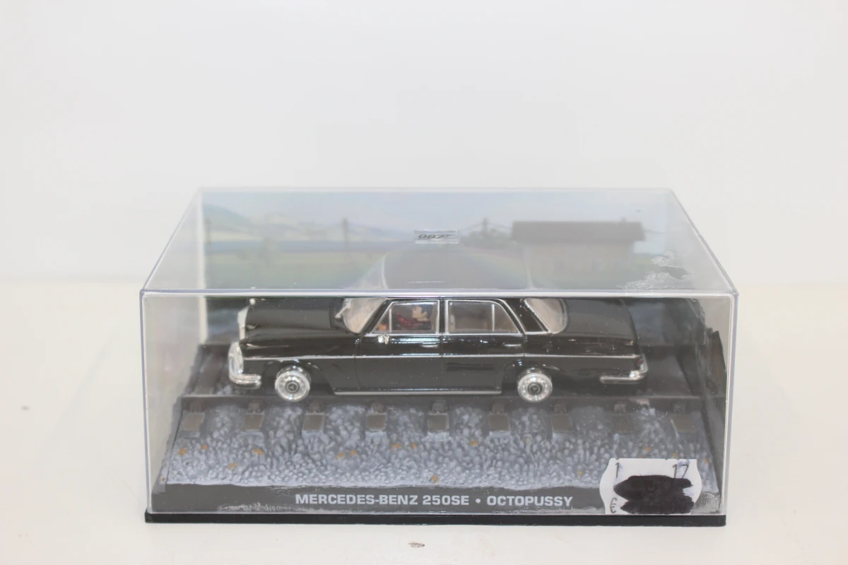 James Bond 007 Modelauto's - Lot van 8 stuks (1:43) GE Fabbri - foto 14