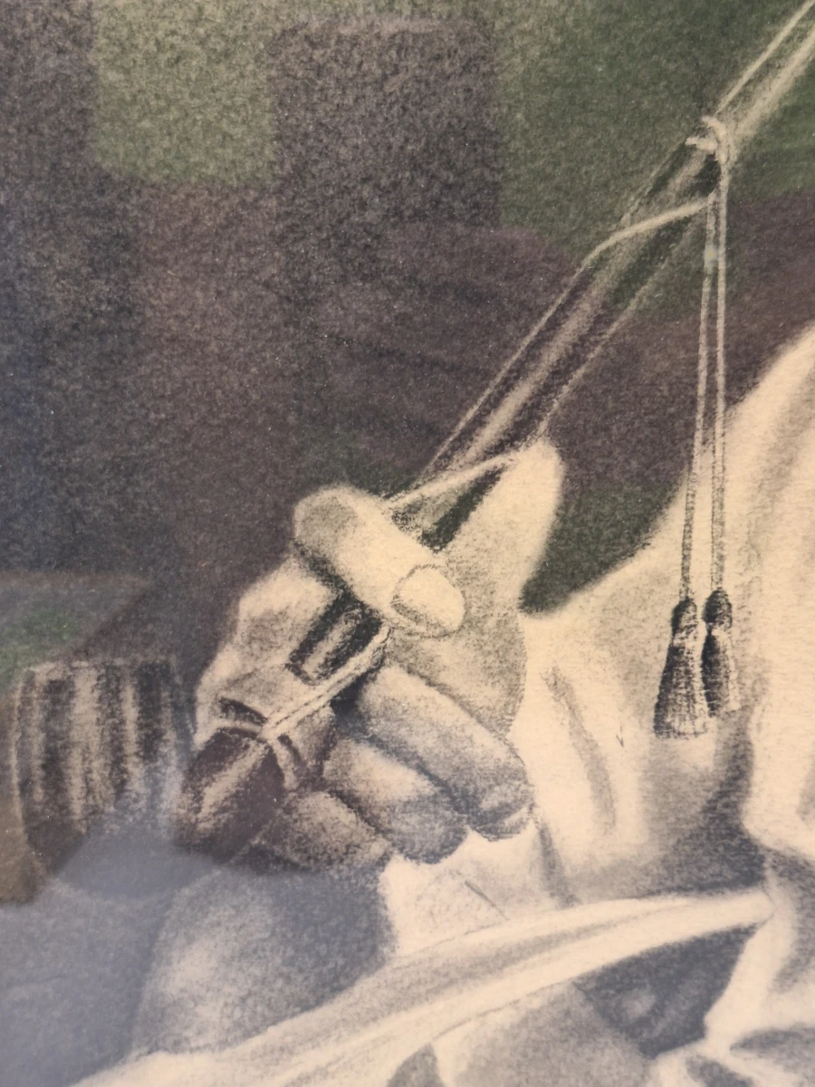 Gesigneerd portret van pijprokende heer - houtskool en pastel, gedateerd 1968 - foto 8