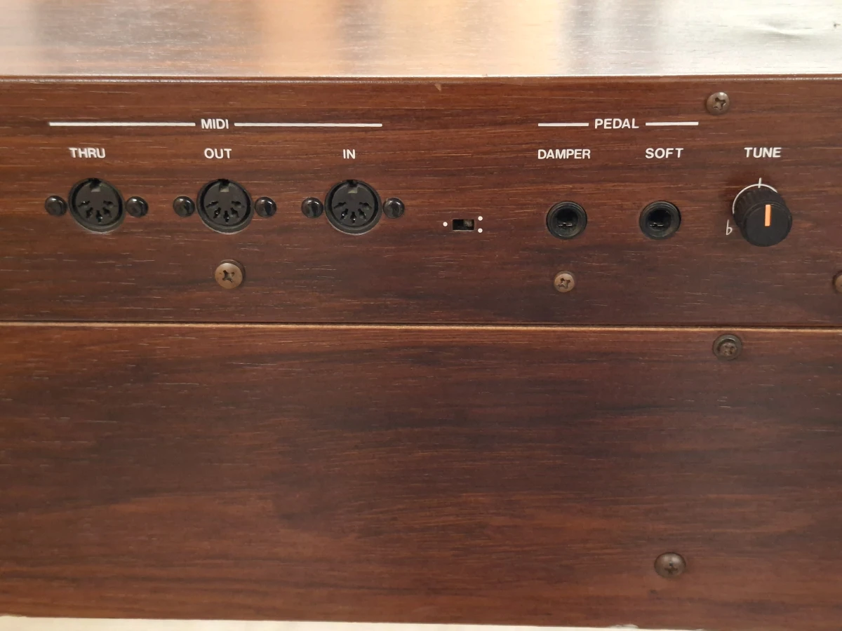 🎹 Zeldzame Vintage Roland Piano Plus 450 (HP-450) Digitale Piano – 88 Gewogen Toetsen & Origineel DP-2 Pedaal 🎹 - foto 7