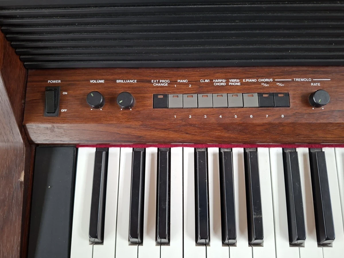🎹 Zeldzame Vintage Roland Piano Plus 450 (HP-450) Digitale Piano – 88 Gewogen Toetsen & Origineel DP-2 Pedaal 🎹 - foto 3