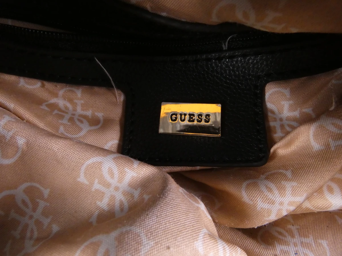 Guess zwarte schoudertas - foto 9