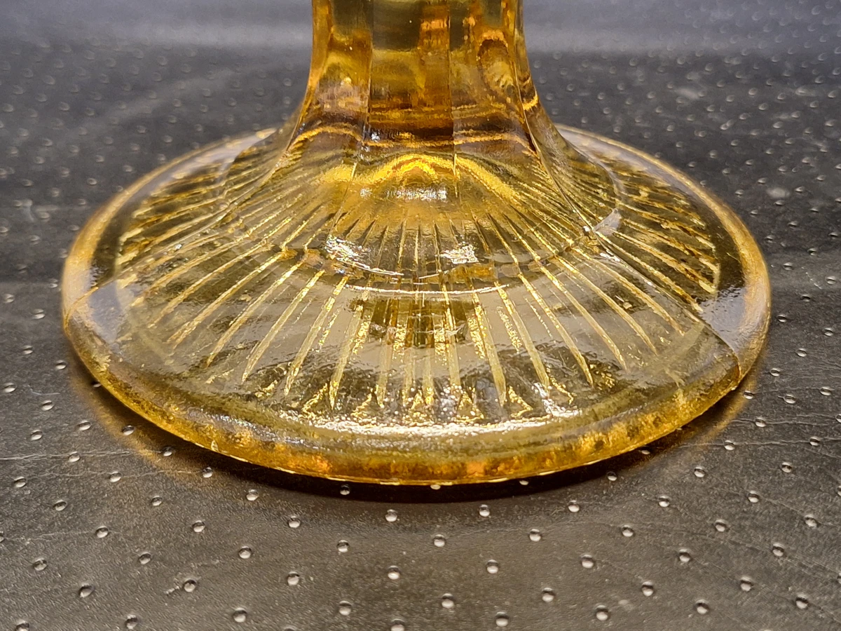 Art deco taartschotel op voet in amberkleurig glas uit de Luxval-serie van Val Saint Lambert - foto 8