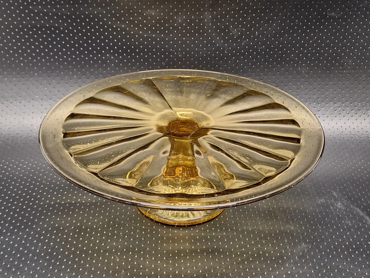 Art deco taartschotel op voet in amberkleurig glas uit de Luxval-serie van Val Saint Lambert - foto 2