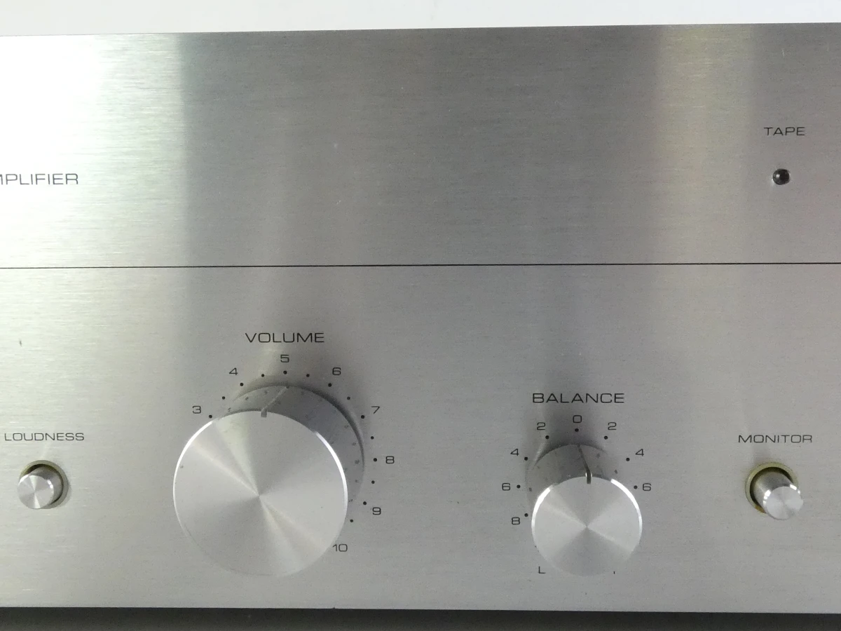 Vintage Rotel RA-300 stereo geïntegreerde versterker - foto 4
