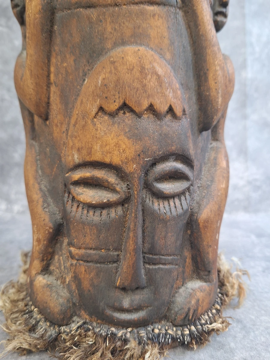 Set van 2 handgesneden Afrikaanse sculpturen - ritueel vat en krachtbeeld in tribale stijl - foto 7