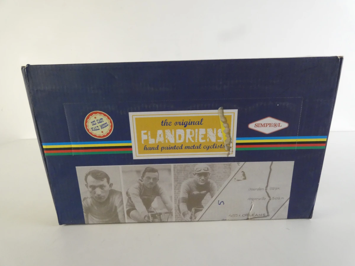 Set Flandriens – handgeschilderde metalen wielrenners - foto 5