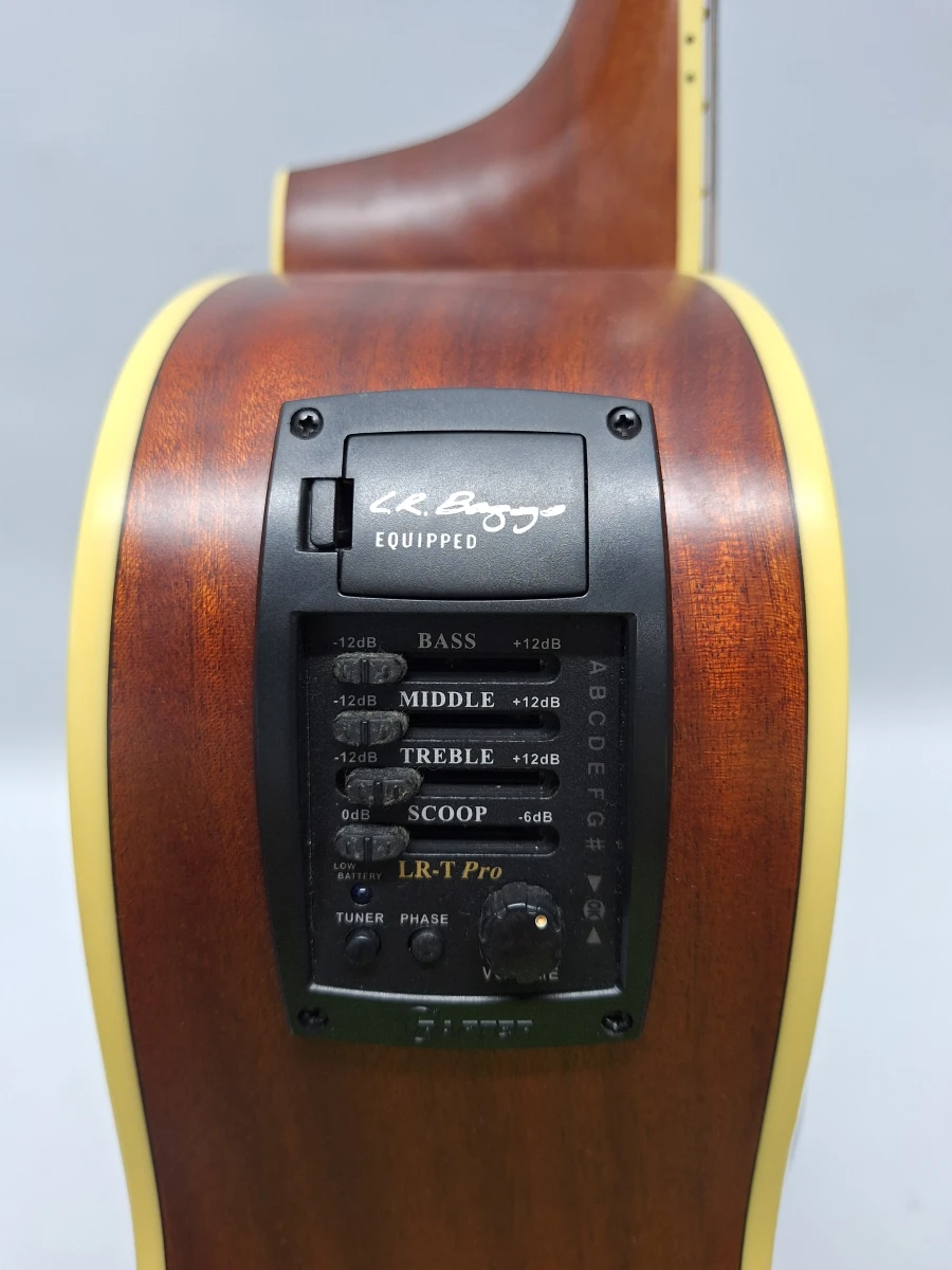 Crafter DE7/N elektro-akoestische dreadnoughtgitaar met cutaway - Korea, 2006 - foto 10