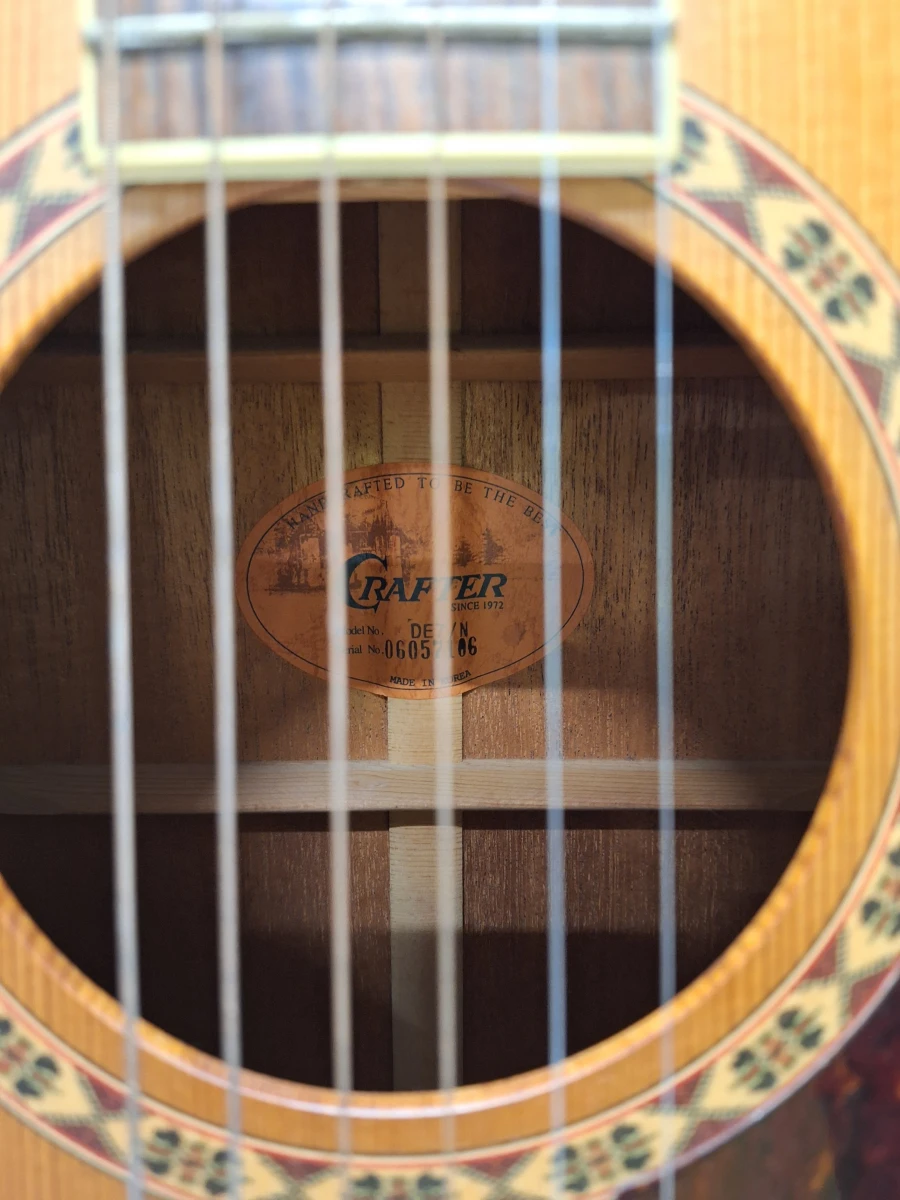 Crafter DE7/N elektro-akoestische dreadnoughtgitaar met cutaway - Korea, 2006 - foto 11